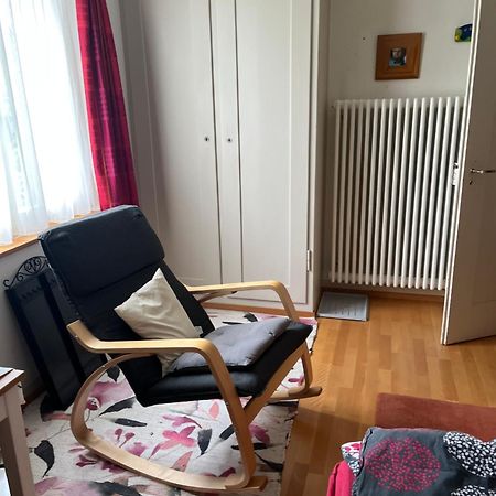 Ruhiges Gästezimmer Winterthur Exterior foto