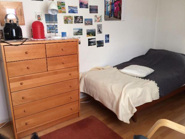Ruhiges Gästezimmer Winterthur Exterior foto